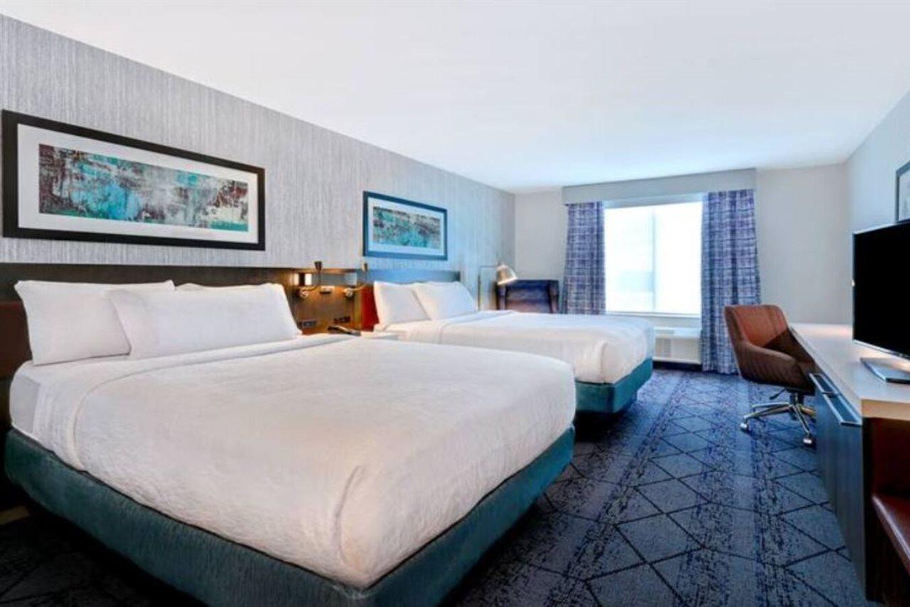 Hilton Garden Inn Cedar Rapids Eksteriør billede
