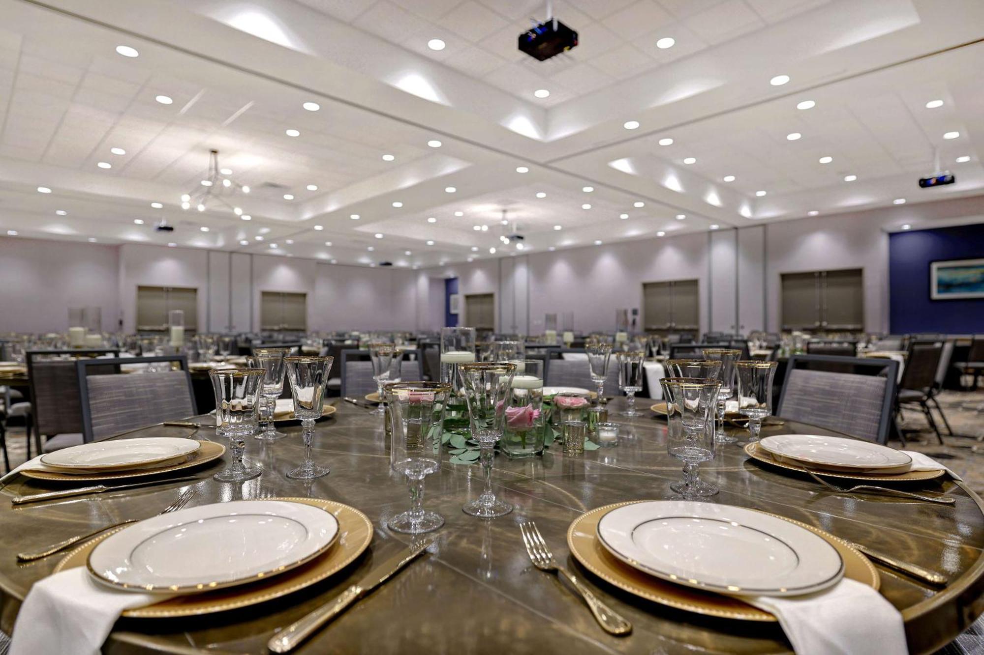 Hilton Garden Inn Cedar Rapids Eksteriør billede