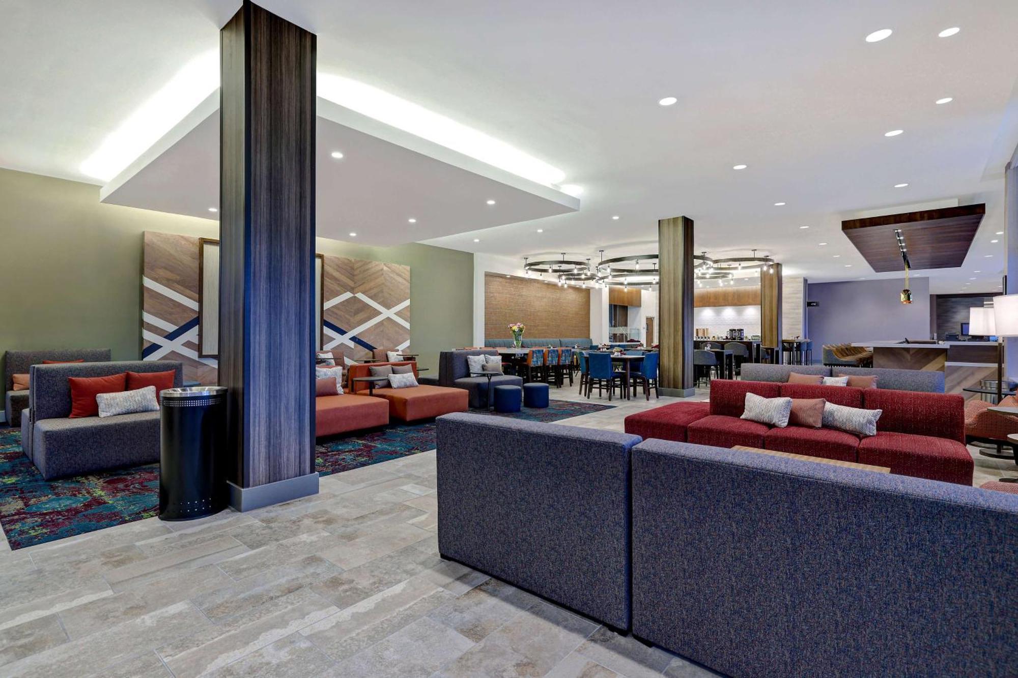 Hilton Garden Inn Cedar Rapids Eksteriør billede