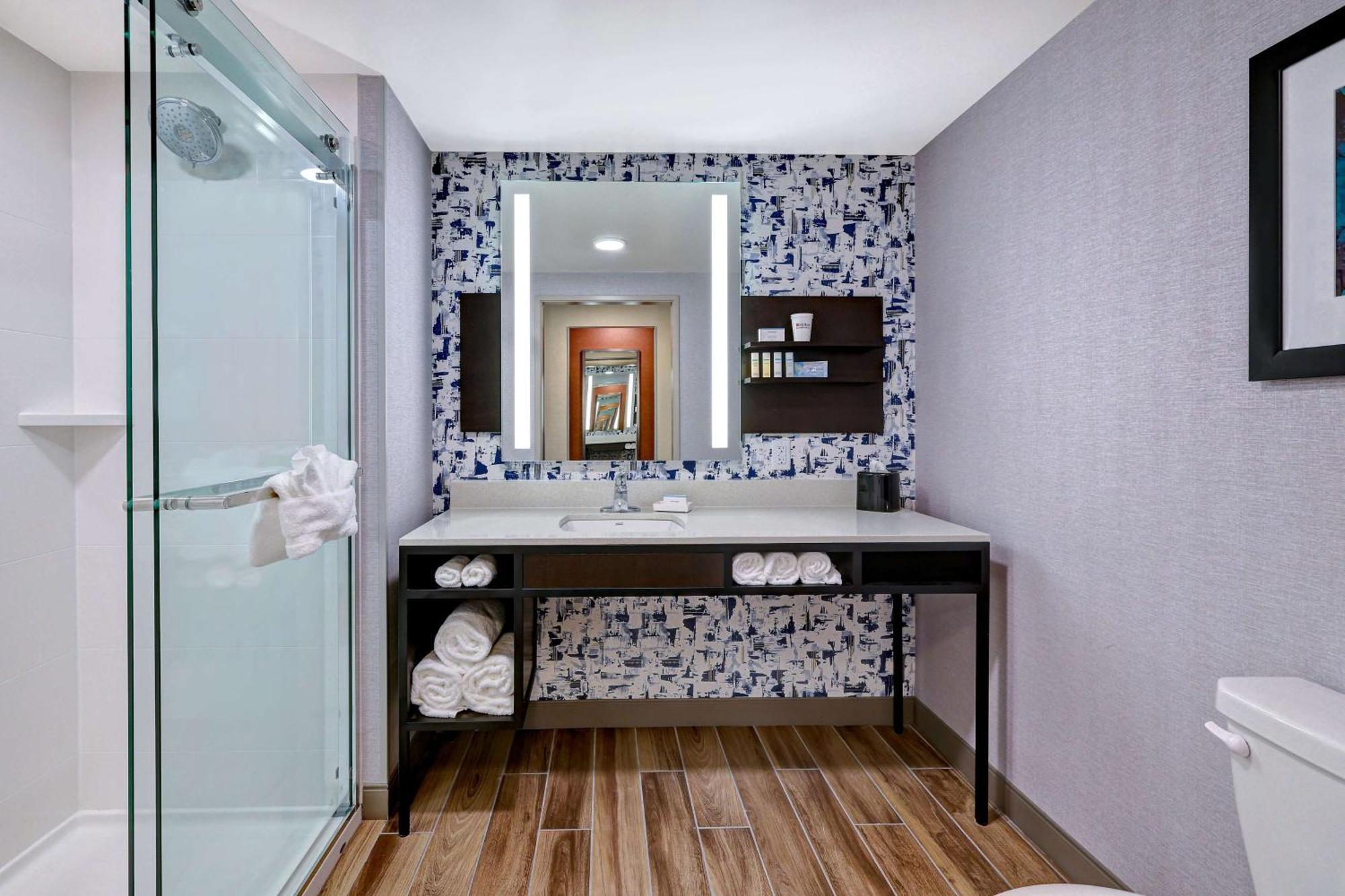 Hilton Garden Inn Cedar Rapids Eksteriør billede