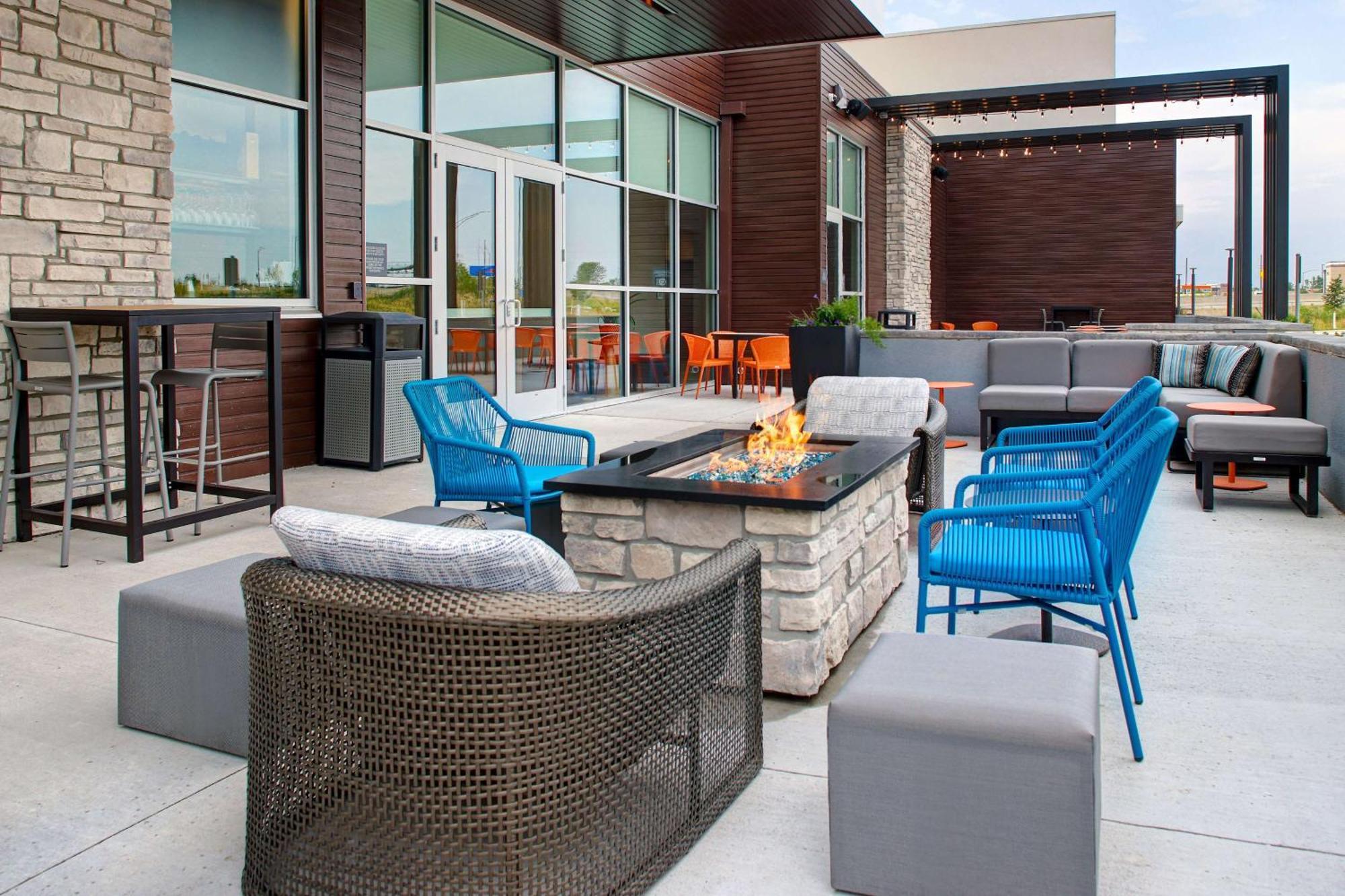 Hilton Garden Inn Cedar Rapids Eksteriør billede