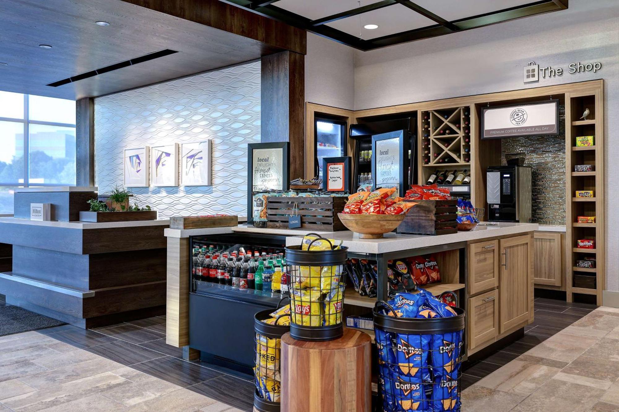 Hilton Garden Inn Cedar Rapids Eksteriør billede